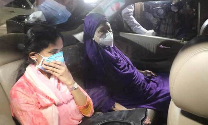 হাসপাতালে খালেদা জিয়া