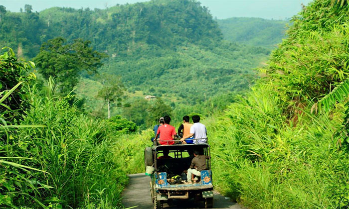 মেঘের রাজ্য সাজেক