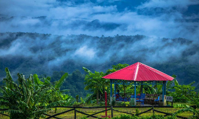 মেঘের রাজ্য সাজেক